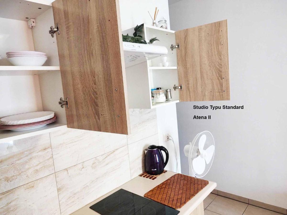 Atena Rumia Ngoại thất bức ảnh